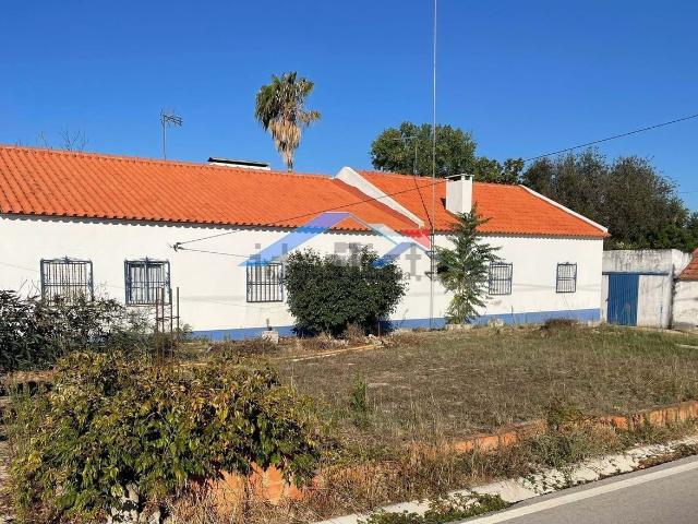 Quinta venda em Fazenda dos Pelados, Branca