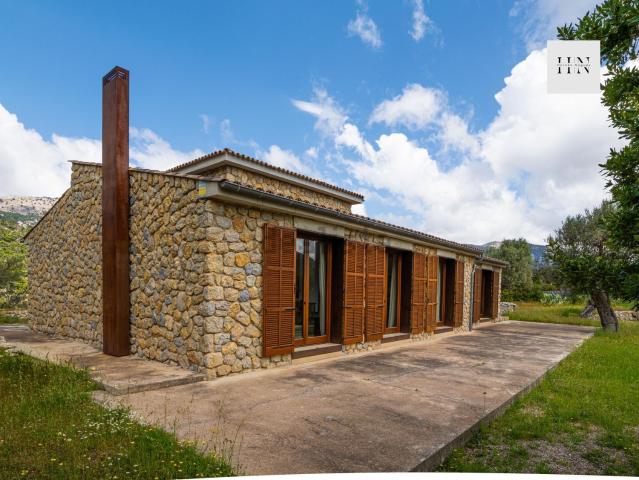 Casa Rural en venta en Orient, Serra de Tramuntana
