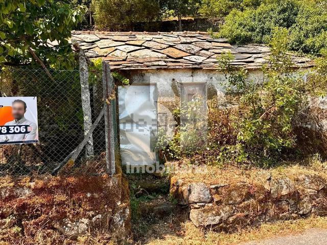 Quinta venda em Cabreiros, Arouca