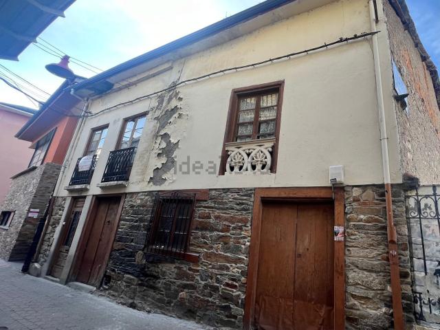 Casa Rural en venta en Cacabelos, León