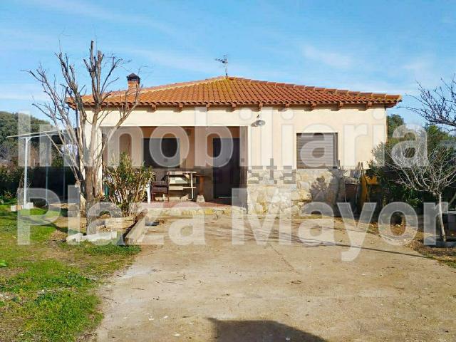 Casa Rural en venta en Calvarrasa De Arriba, Castilla y León