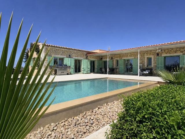Casa Rural en venta en Migjorn, Baleares