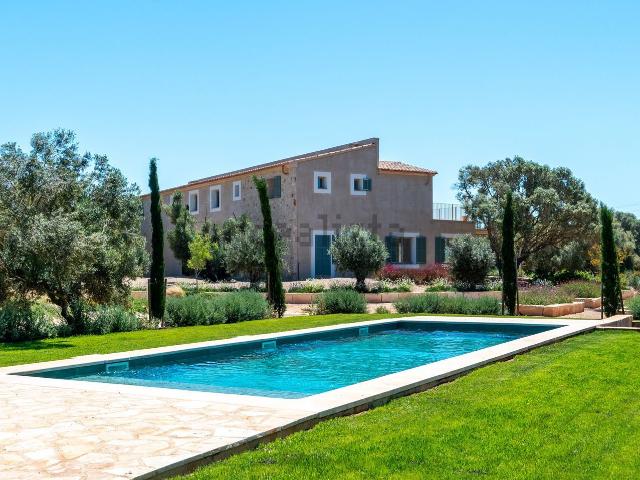 Casa Rural en venta en Migjorn, Baleares