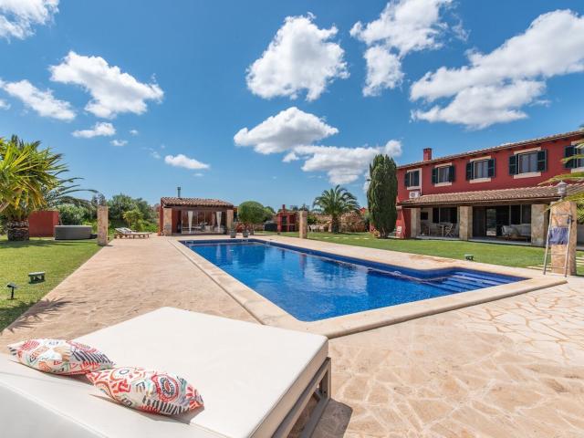 Casa Rural en venta en Migjorn, Baleares