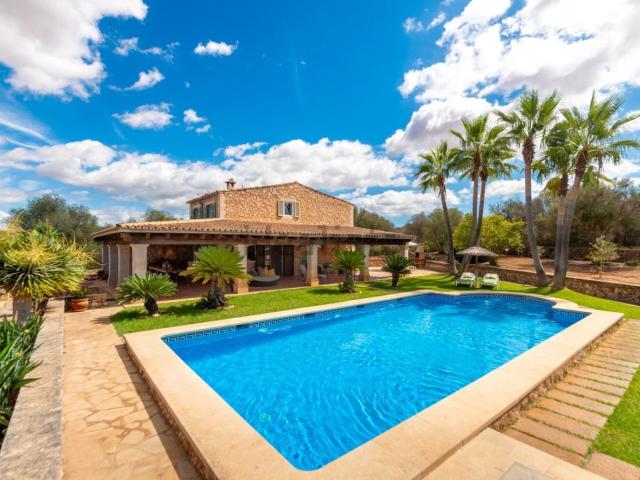 Casa Rural en venta en Migjorn, Baleares