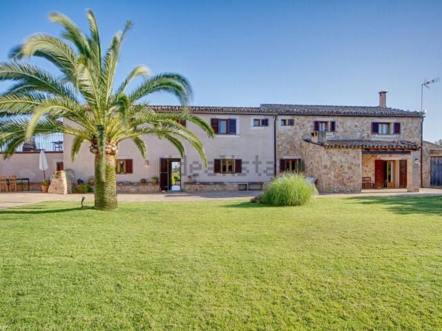 Casa Rural en venta en Migjorn, Baleares