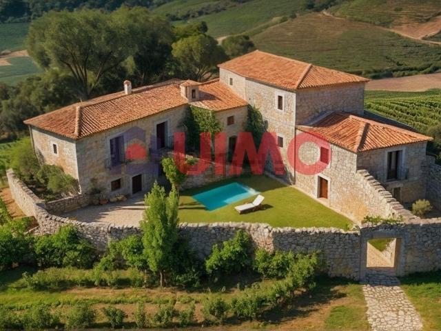 Quinta venda em Póvoa De Lanhoso, Braga