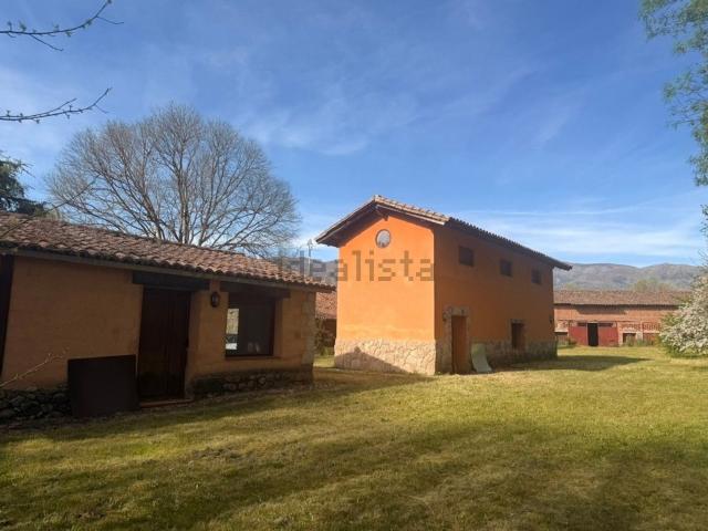 Casa Rural en venta en Candeleda, Castilla y León
