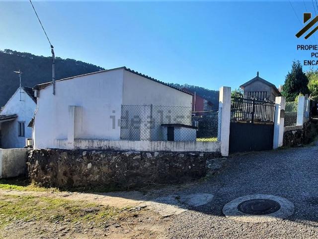 Casa Rural en venta en Coiro, O Morrazo