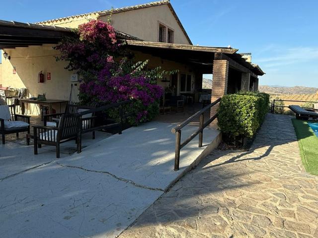 Casa Rural en venta en Gibralgalia, Coín