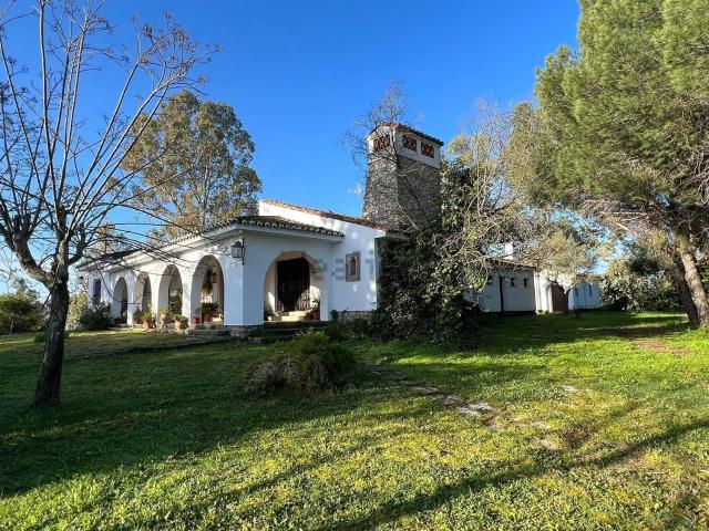Casa Rural en venta en Casar De Cáceres, Extremadura