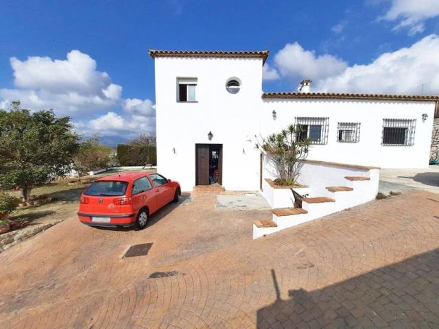 Terreno en alquiler en Mijas