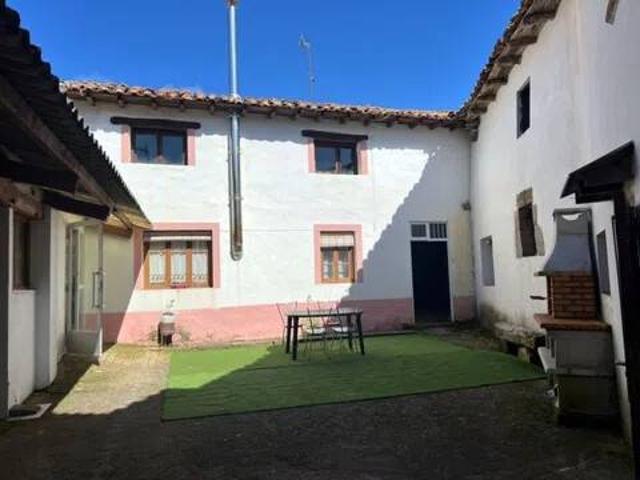 Casa Rural en venta en Aguilar De Campoo, Castilla y León