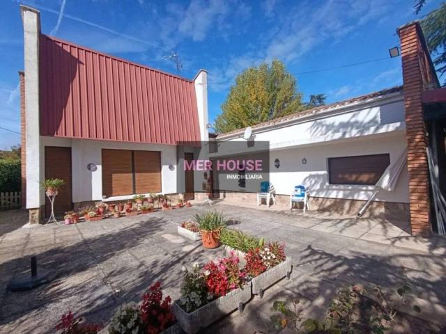 Casa Rural en venta en Albelda De Iregua, La Rioja