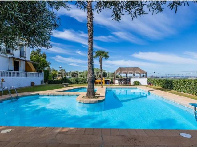Casa Rural en venta en Alcalá De Guadaíra, Andalucía