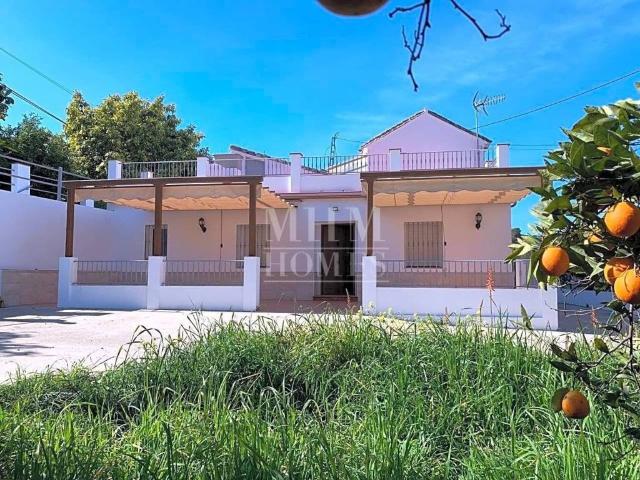 Casa Rural en venta en Alhaurín De La Torre, Málaga