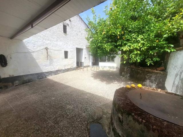 Casa en venta en Alía
