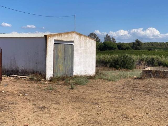 Terreno en venta en Comarca Metropolitana de Huelva, Andalucía