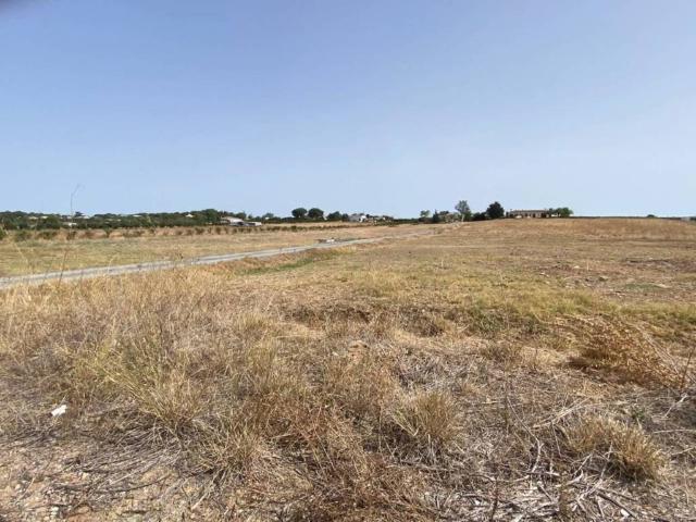 Terreno en venta en Comarca Metropolitana de Huelva, Andalucía