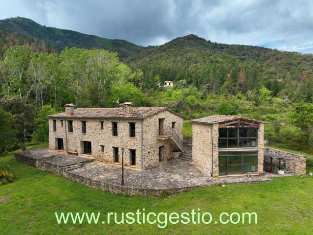 Casa Rural en venta en Anglès