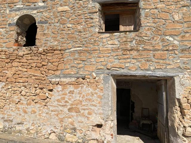Casa Rural en venta en Allueva, Aragón
