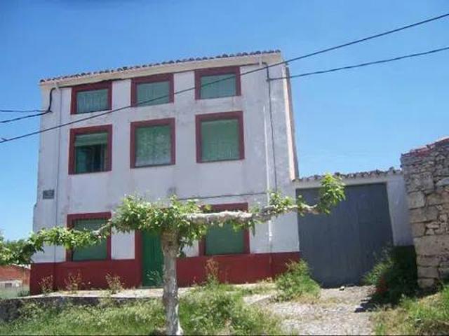 Casa Rural en venta en Baños De Valdearados, Castilla y León