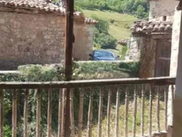 Casa Rural en venta en Cabezón De Liébana, Cantabria