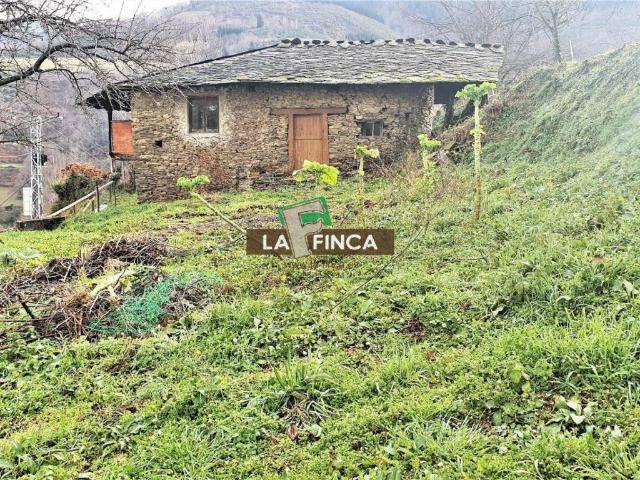 Casa Rural en venta en Cangas Del Narcea