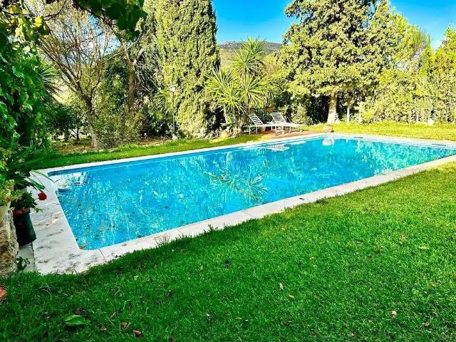 Casa Rural en venta en Carcabuey, Córdoba