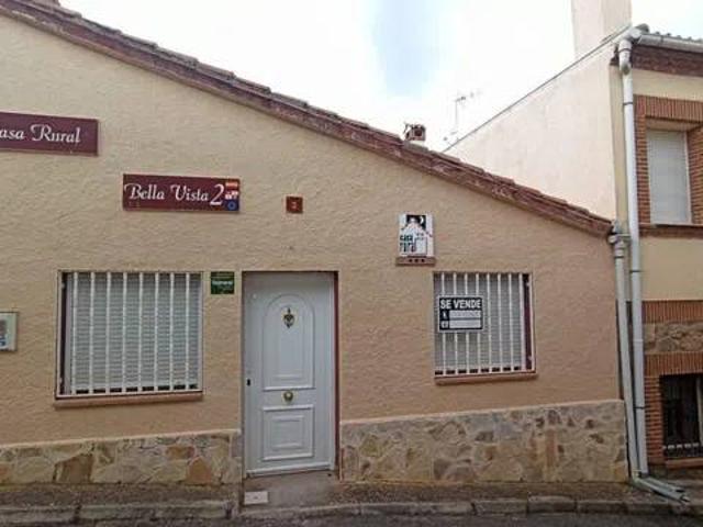 Casa Rural en venta en Casas Del Puerto, Castilla y León