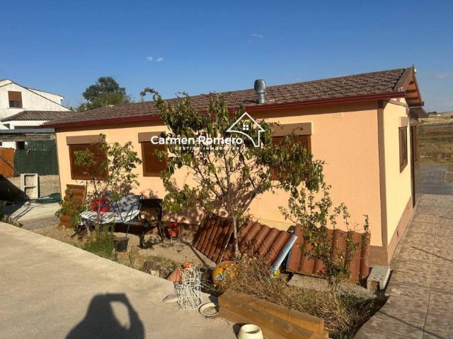 Casa Rural en venta en Castellanos De Villiquera