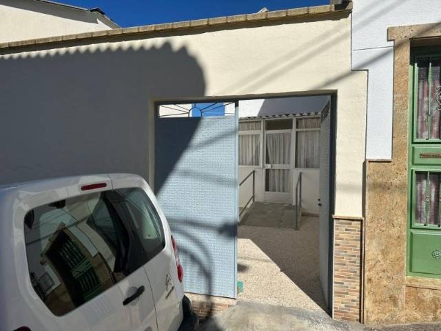 Casa Rural en venta en Castillo De Locubín, Andalucía