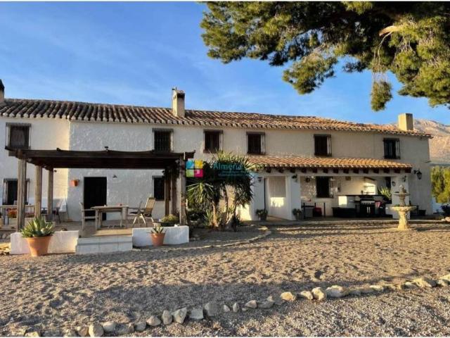 Casa Rural en venta en Los Vélez, Andalucía