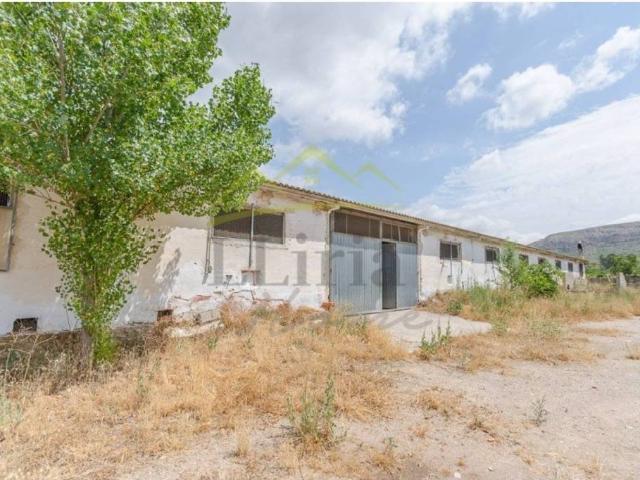 Terreno en venta en La Serranía, Valencia