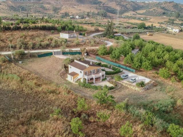 Casa Rural en venta en Coín