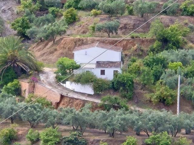 Casa Rural en venta en Comares