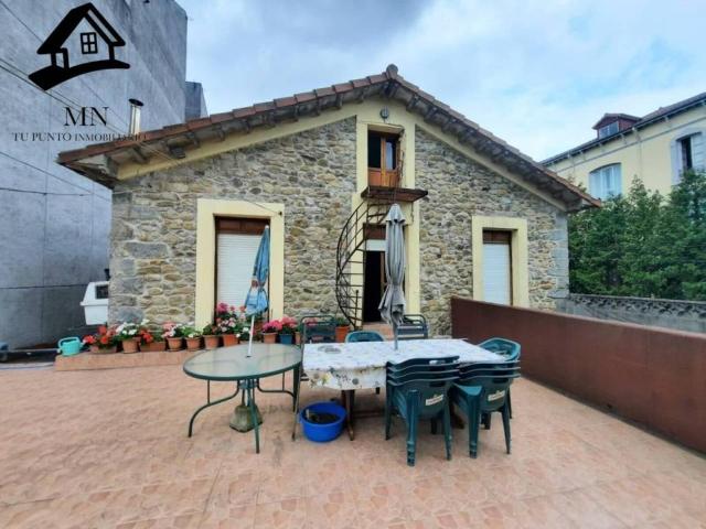 Casa Rural en venta en Corvera De Toranzo, Cantabria