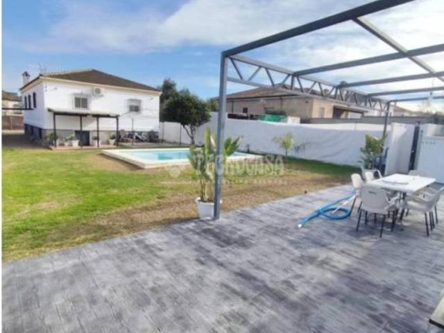Casa Rural en venta en Dos Hermanas, Sevilla