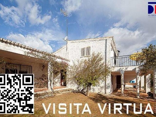 Casa Rural en venta en Espartinas