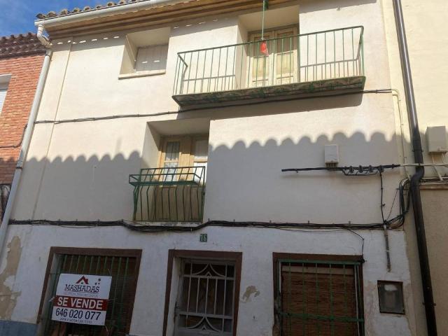 Casa Rural en venta en Allueva, Aragón