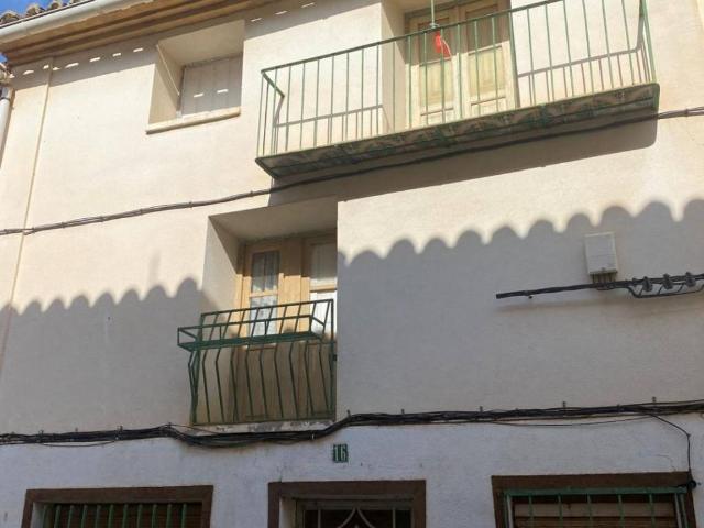 Casa Rural en venta en Allueva, Aragón