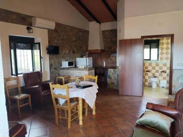 Casa Rural en venta en Fuentes De León, Extremadura