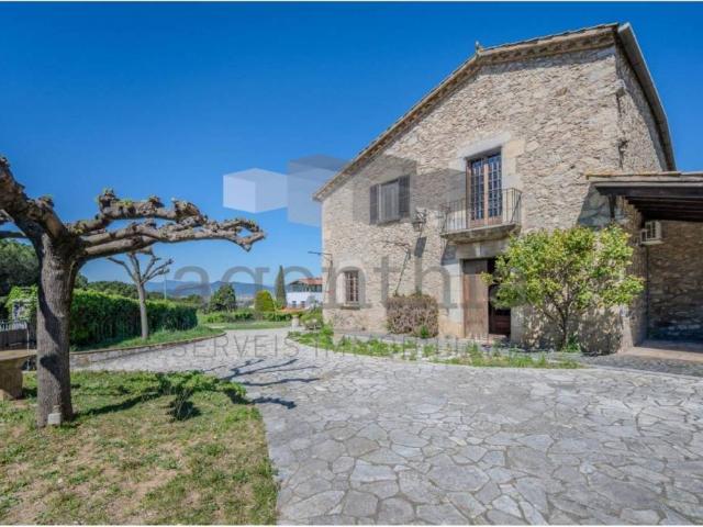 Casa Rural en venta en Palau, Gironès