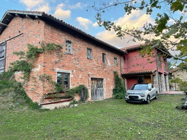 Casa Rural en venta en Grado