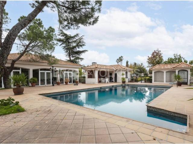Casa Rural en venta en Griñón