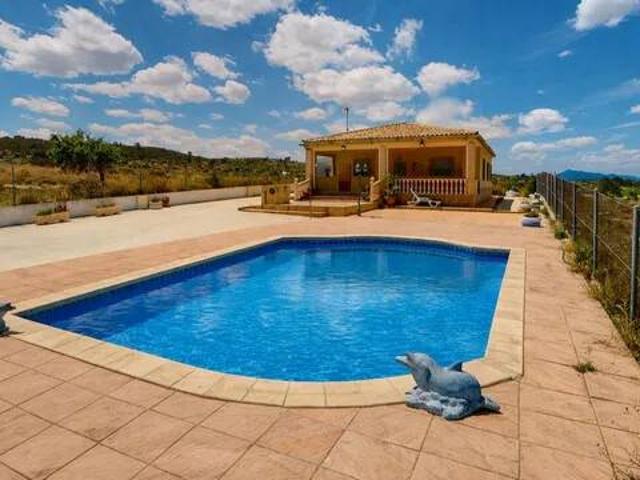Casa Rural en venta en el Vinalopó Mitjà / El Vinalopó Medio, Valencia