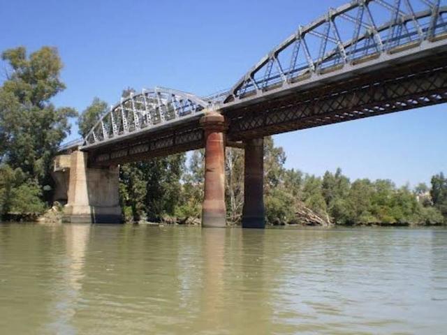 Casa Rural en venta en La Algaba