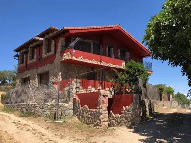 Casa Rural en venta en La Calzada De Béjar, Castilla y León