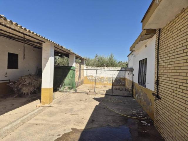 Casa Rural en venta en La Puebla Del Río, Andalucía