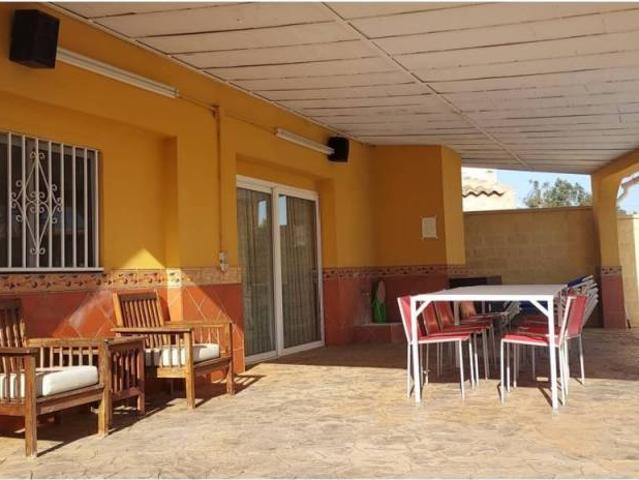 Casa Rural en venta en La Puebla Del Río, Andalucía